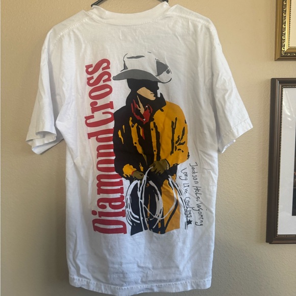 NEVER WORN: Diamond Cross Ranch White Tee with Red Graphic - Picture 3 of 3